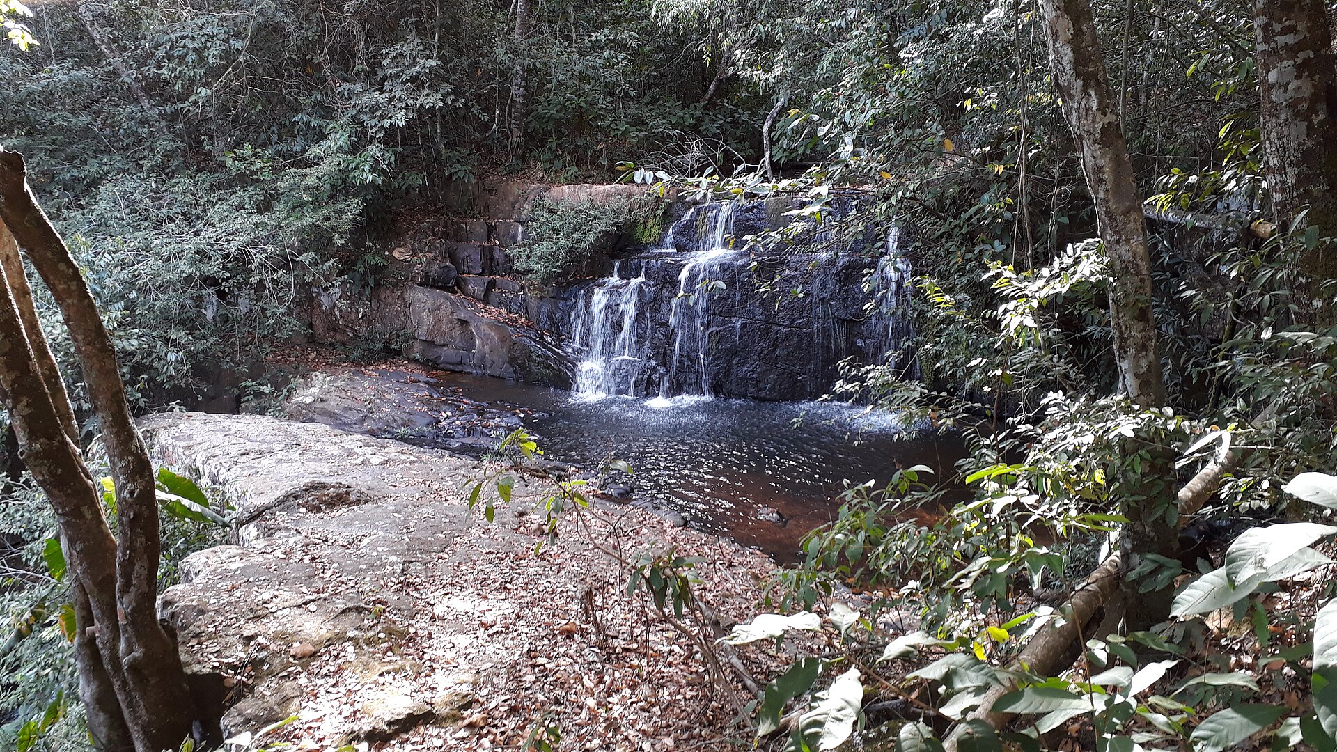 Imagem de referência de Área de Proteção Ambiental Estadual Pé da Serra Azul, descrito nos dados abertos como área de Proteção Ambiental Estadual Pé da Serra Azul de nível Estadual, localizado (a) em Barra do Garças (MT)