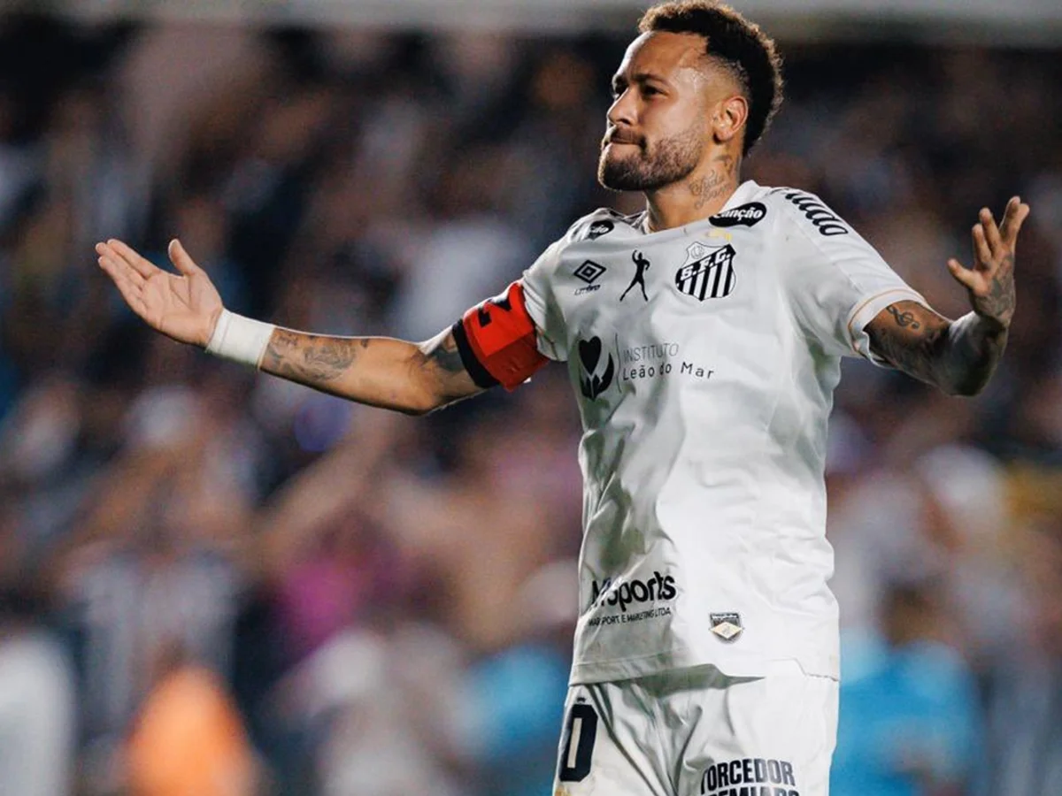 Cuca exalta jogo de Neymar e celebra momento do Santos: "Fico muito feliz"