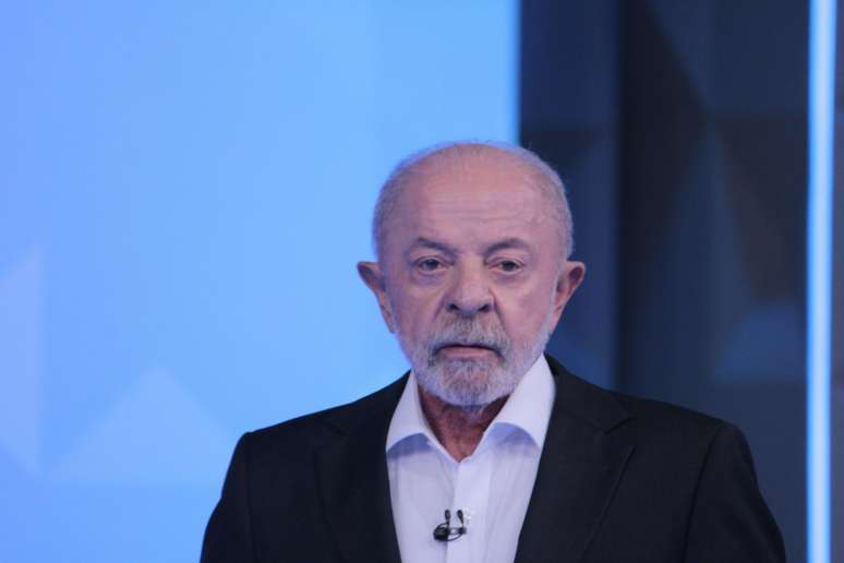 De Ilha de Richarlison a Bolsa Família: 9 pontos do debate entre Lula e Flávio na Globo