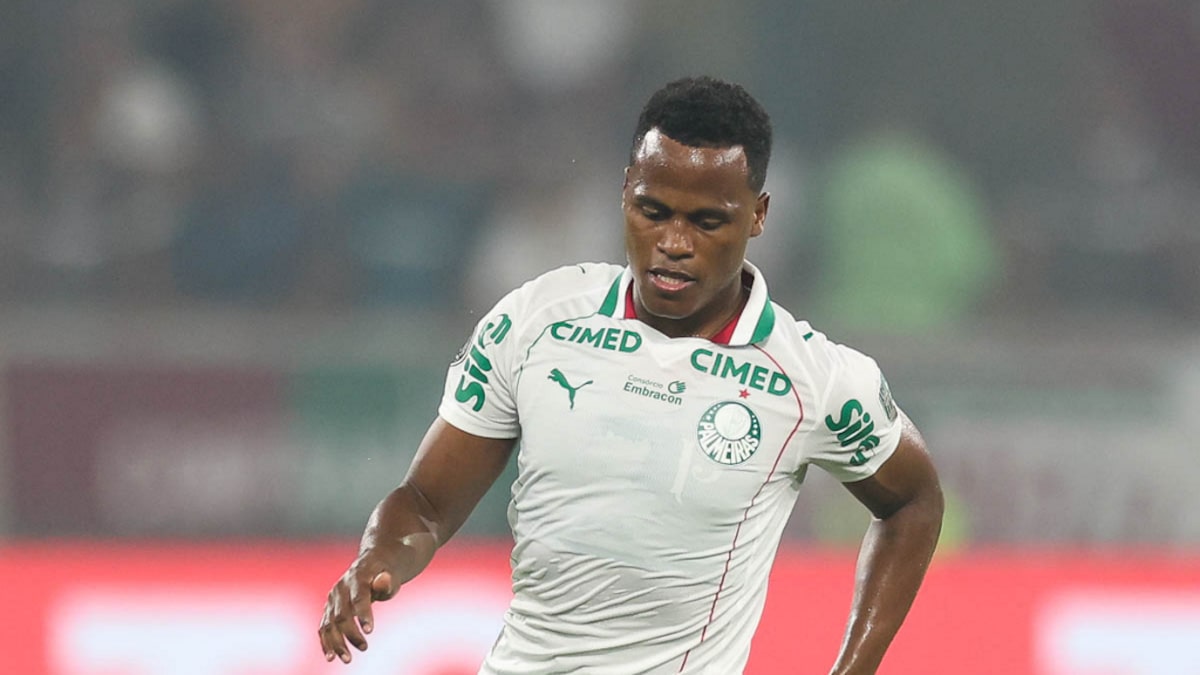 Arias celebra vitória e minimiza vaias da torcida do Fluminense: ‘As pessoas têm amnésia’