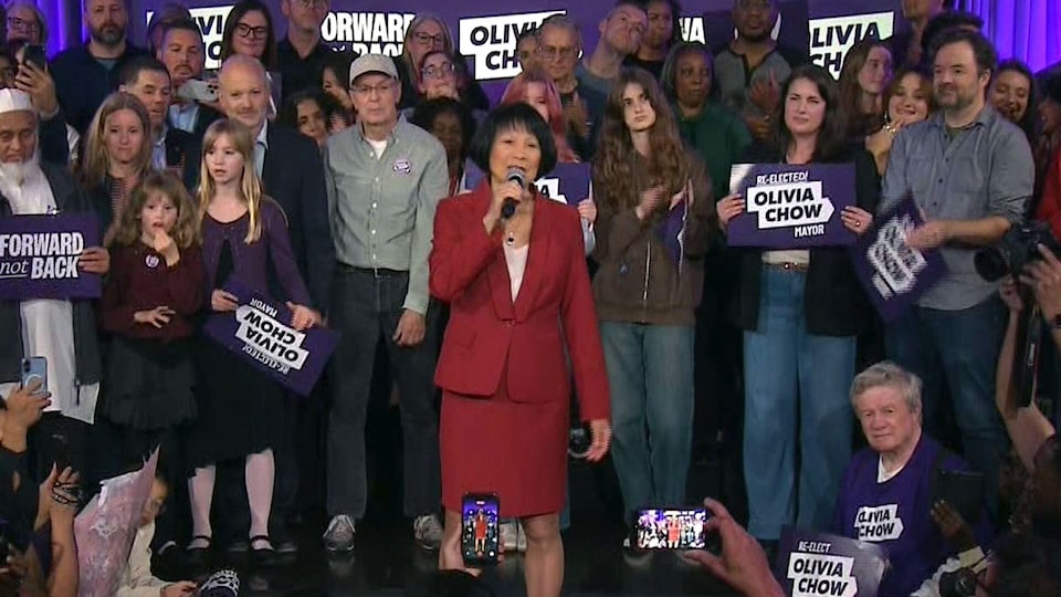 'Tonight, the people of Toronto have spoken': Olivia Chow addresses supporters after win