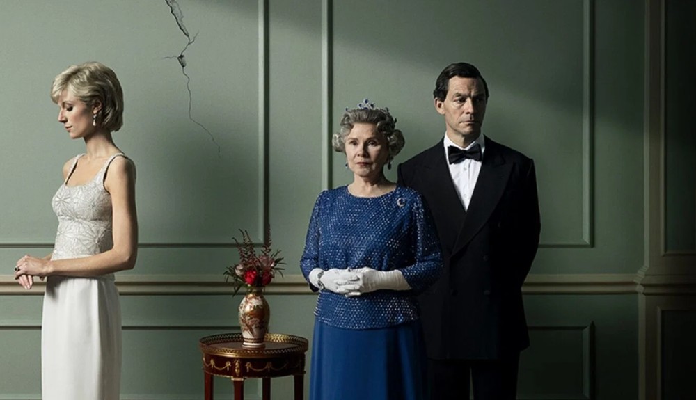 The Crown retrata o reinado de Elizabeth II e os conflitos políticos e familiares que acompanham sua trajetória à frente da monarquia britânica. — Foto: Divulgação/TMDb