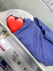 Raquel Brito revela por que não pretende mostrar o rosto do filho