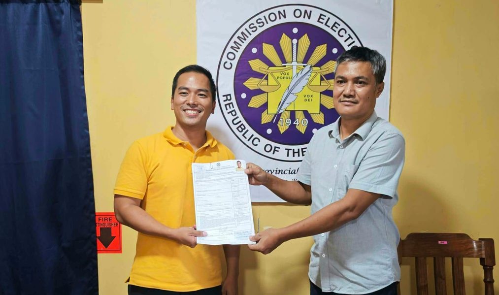 Luis Abad se candidata ao cargo de deputado provincial de Batanes nas eleições especiais.