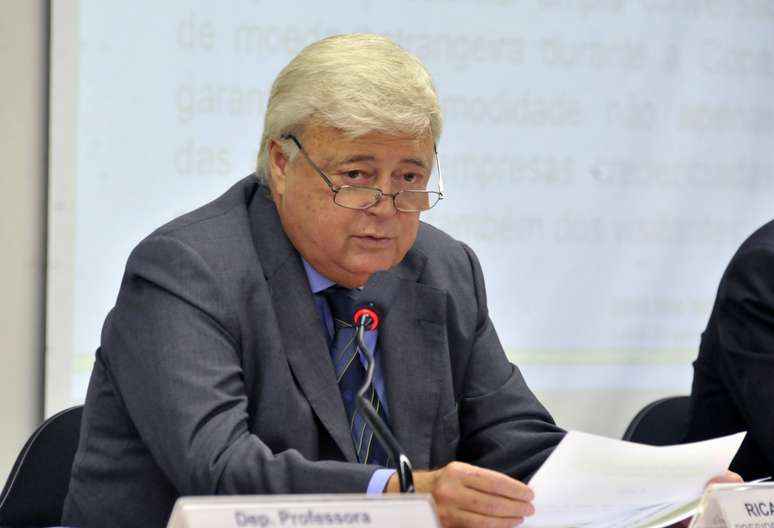 Silvio Barsetti convenceu Ricaro Teixeira a dar uma entrevista ao Terra em meio à acusações de fraude financeira; relembre