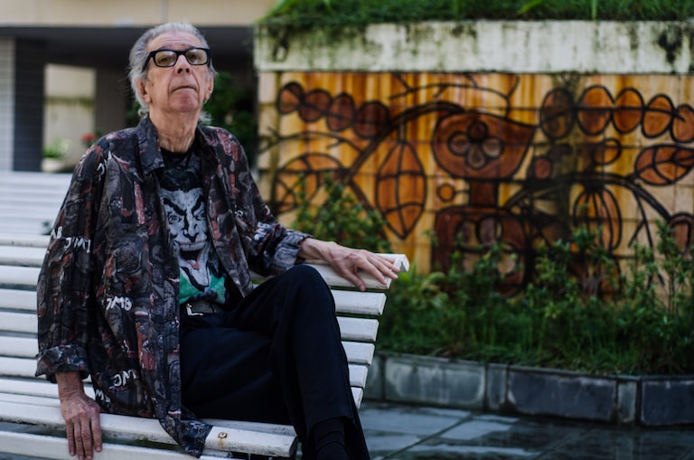 Morre Jomard Muniz de Britto, cineasta e precursor do tropicalismo em Pernambuco, aos 89 anos