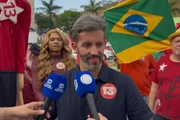 Candidato ao governo do Distrito Federal, Leandro Grass fez agenda no Varjão