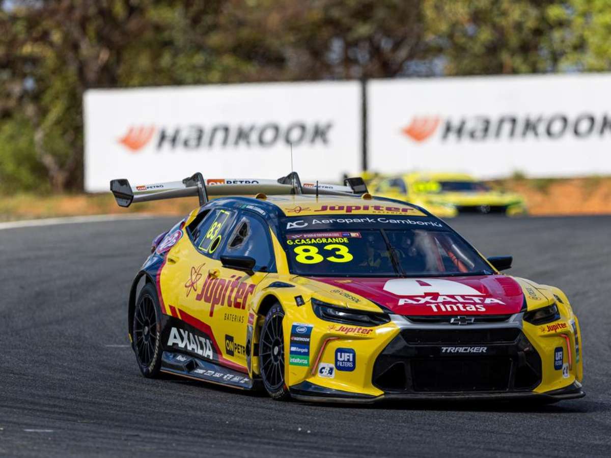 Stock Car: Casagrande conquista pole em classificação com três bandeiras vermelhas em Cascavel