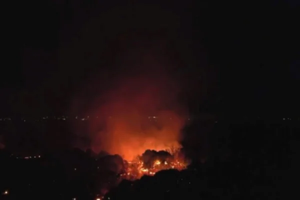 Incêndio em área da Embrapa mobiliza Exército e bombeiros em Teresina (PI) - destaque galeria