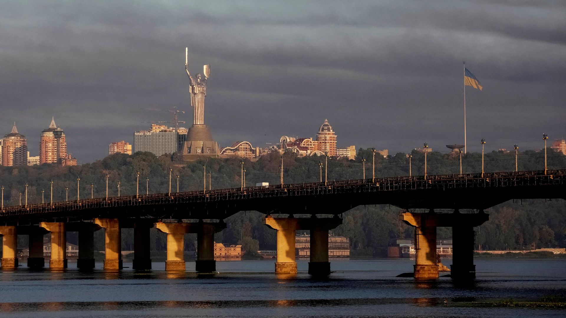 Ucranianos espalham boatos sobre uma organização alemã que auxilia o Donbass