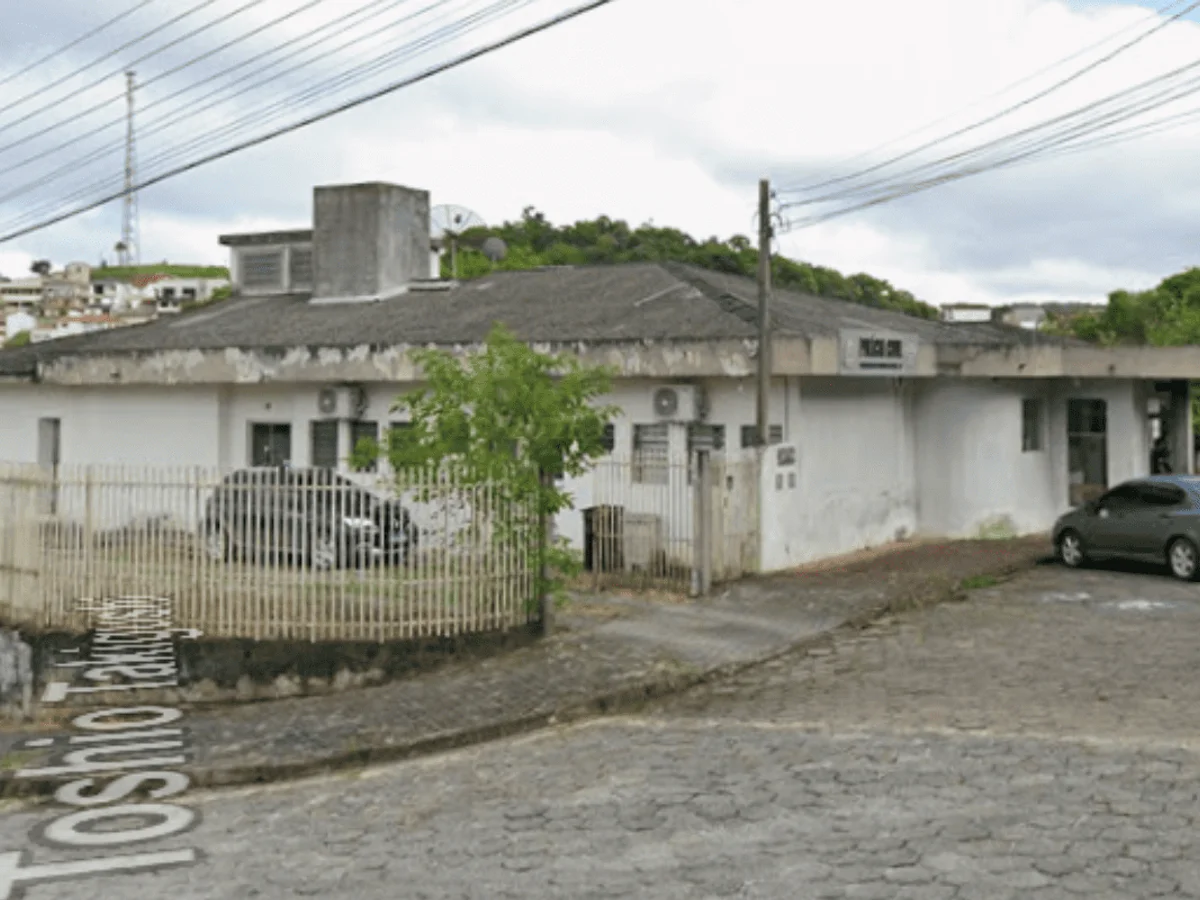 Guarda civil atira e mata o próprio afilhado durante discussão familiar