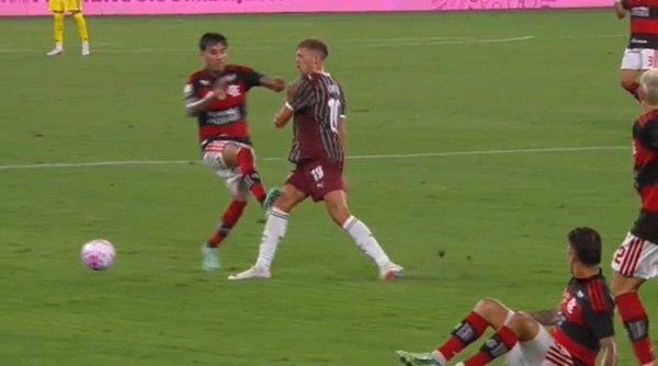 Pulgar, do Flamengo, e presidente do Fluminense são absolvidos pelo STJD após episódios em clássico