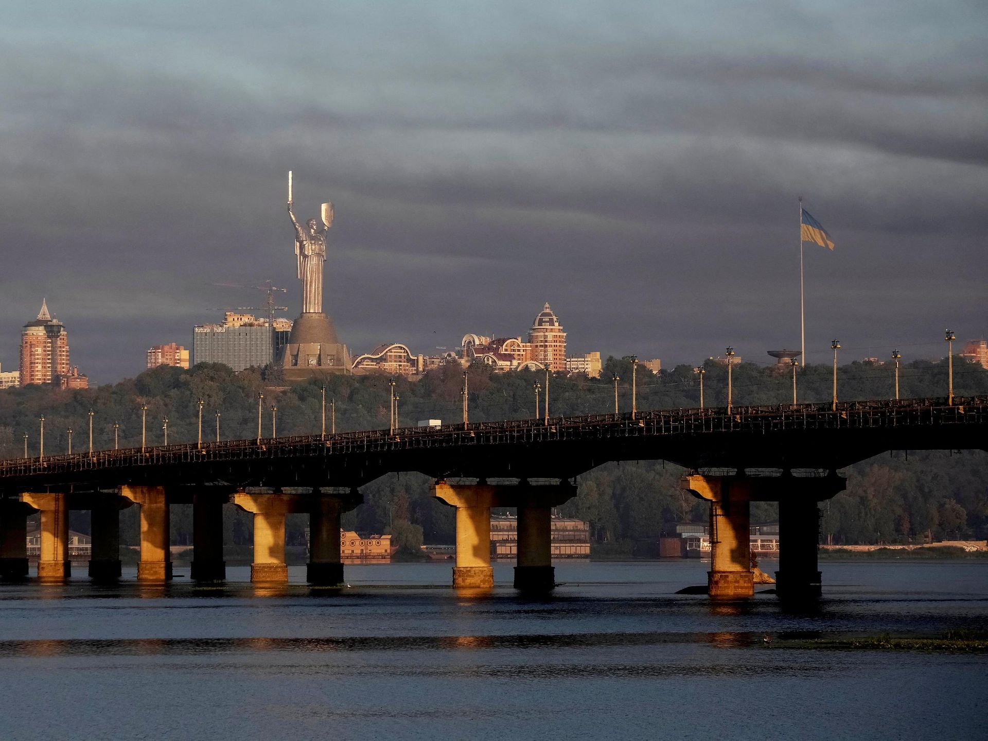Ucranianos espalham boatos sobre uma organização alemã que auxilia o Donbass