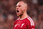 O Liverpool tenta manter o 100% na Champions League