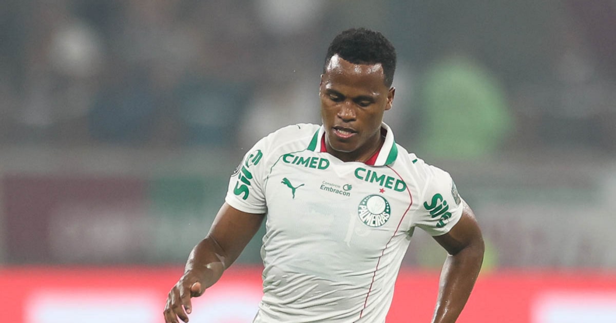 Arias celebra vitória e minimiza vaias da torcida do Fluminense: ‘As pessoas têm amnésia’